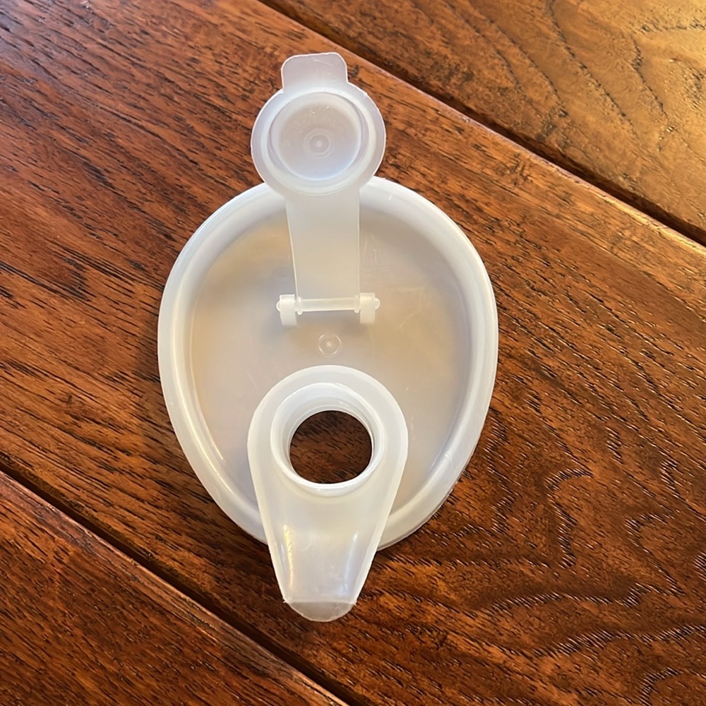 Vintage 1970's Tupperware Sweet Saver with Flip Pour Spout Container - Picture 7 of 9